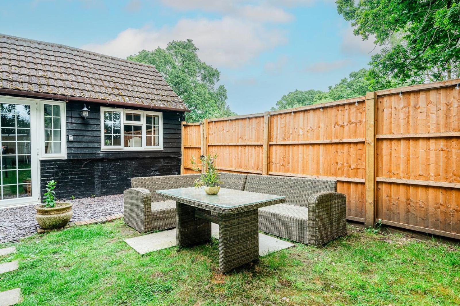 Hot Tub Hideaway! New Forest * Cadnam