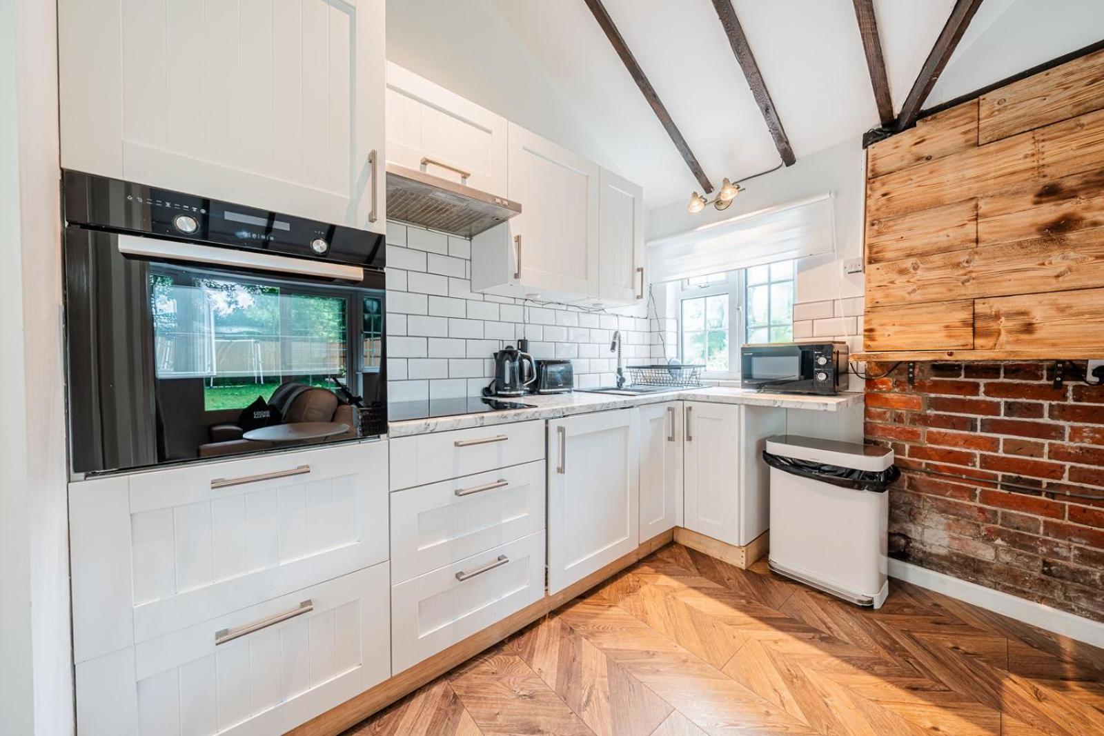 Holiday home Hot Tub Hideaway! New Forest